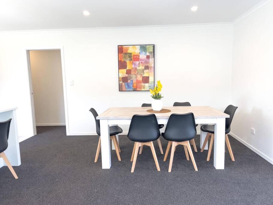 Peaceful 5 Bedrooms Retreat 로토루아 외부 사진